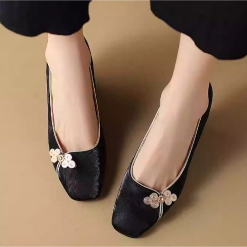 women shoes Heels